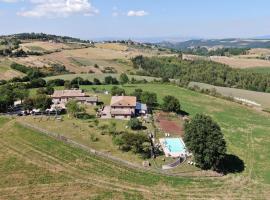 Cerqueti agriturismo, hotel in Baschi