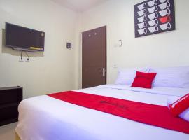 RedDoorz near Taman Kota Ternate, hotel Ternatéban