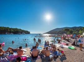 Apartments Mali Mate, hotel v destinaci Tribunj