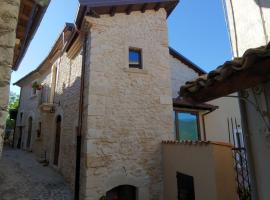 Castello di Fagnano -Albergo Diffuso & SPA, hotell i Fagnano Alto