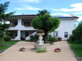 Antico Borgo – hotel z parkingiem w mieście San Daniele del Friuli
