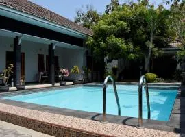 Villa Ditya - Luxury villa near Yogyakarta