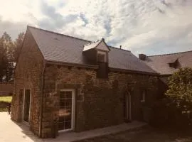 Maison en pierre entièrement rénovée.