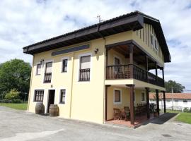 LA ALDEA, guest house in Llanes