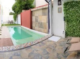 Casa con alberca climatizada privada para 8 personas