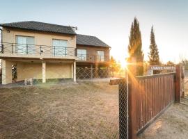 Camiare Aparts, Ferienwohnung mit Hotelservice in Villa General Belgrano