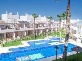 Residencial Linnea Sol by Mar Holidays, hotell i Playas de Orihuela