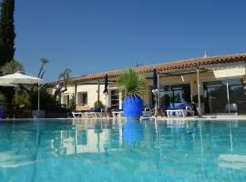 location Villa avec piscine chauffée