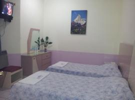 HOTEL DIAMANTE INN, hotel v destinaci Uriangato
