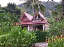 Periwinkle Villa