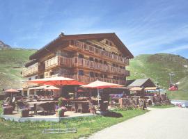 Hotel Alpina, hotel em Fiesch