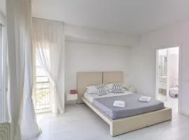 Santa Rosa luxury apartment 2 BEDROOMS 4 People private parking
