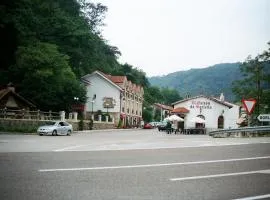 Hotel De Borleña