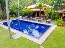 Araliya Gardens Hotel