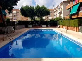 Comarruga Playa apartamento con piscina