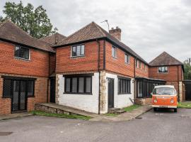 2 Ringles Place, hotel con parking en Uckfield