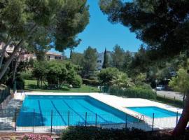 LE HAMEAU DES PINS, luxury hotel sa Saint-Raphaël