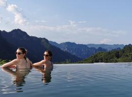 Purespace-2nights for 1pick up service&super view rooms&book tickets in advance