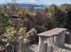 CABAÑA LOS QUELTEHUE, hotel v destinaci Puerto Varas