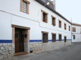 Casa Rural La Posada Del Frances, casa de campo em Villarrubia de Santiago