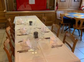 Bed and Breakfast Sternen, hotel u gradu Gurtnellen
