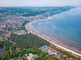 Hotel Riviera Strand, готель у місті Бостад