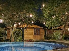 Villa Armonia Hotel & Spa, hótel með jacuzzi-potti í Jocotepec