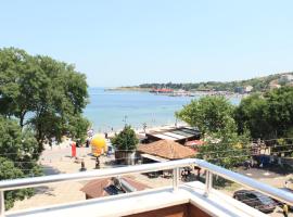 Nevizade, hotel Rodostóban