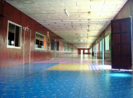 Niah Cave Long House.Lot17. With Dinner & Breakfast, hotel a Batu Niah