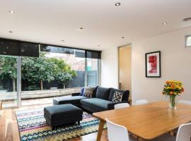 Bradman Modern Style a Walk to MCG, Swan St, CBD, hotel din Melbourne