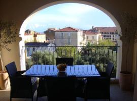 appartement climatise Classé 2 étoiles, hôtel à LʼÎle-Rousse