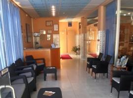 Hostel Armona, hotel v destinaci Olhão