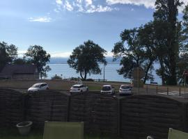 Appart Thonon Corzent au bord du Lac, hotel in Thonon-les-Bains