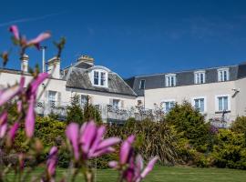 Cliffden Hotel: Teignmouth şehrinde bir romantik otel