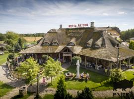 Hotel Pajero, hotel en Horbów