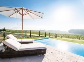 Luxury French Stone Country House, Hotel mit Pools in Pellegrue