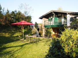 Cambo-les-Bains में, होटल Domaine Xixtaberri