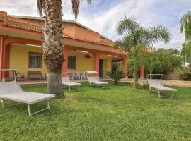 Awesome Home In Ispica With Wifi