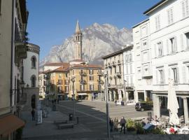 La Casa sul Lago Lecco, cheap hotel in Lecco