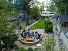 Cottages On River Road, camping resort en Guerneville