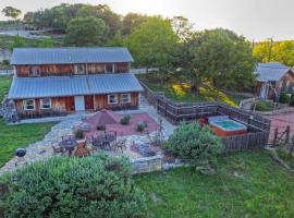 A Barn At The Quarry, casa per le vacanze a Fredericksburg