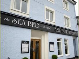 Anchor Hotel and Seabed Restaurant, hotel in Tarbert