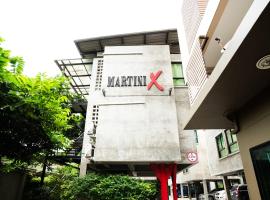 Matini Ratchada 32, hotel en Chatuchak, Bangkok