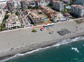 Apartamentos Euromar Playa, hotell i Torrox Costa