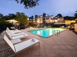 Mariposa Inn and Suites