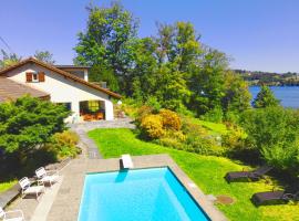 Lake Villa Lotus, alojamiento en la playa en Lucerna