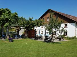 Auberge de la Couronne, hotel din Saignelégier