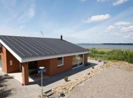 Two-Bedroom Holiday home in Thyholm 6, family hotel in Sønder Ydby