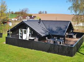 6 person holiday home in Haarby, hotel pet friendly a Brunshuse