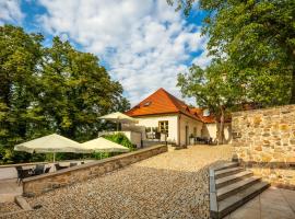 Bellevue Hotel Benešov, hotel a Benešov